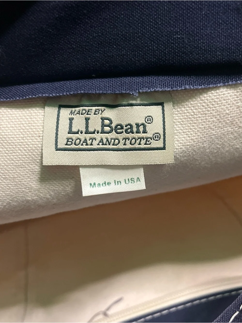 Vintage LL Bean Boat and Tote XL 24” zip top embroidered w navy trim 80s 90s